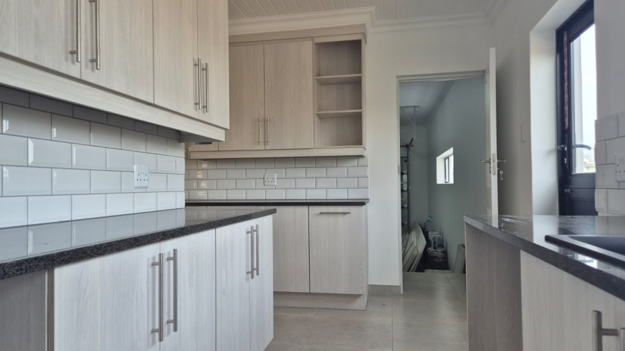 3 Bedroom Property for Sale in Stilbaai Wes Western Cape